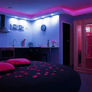 Nuit Vip Sauna Privatif Liebeshotel Le Rove