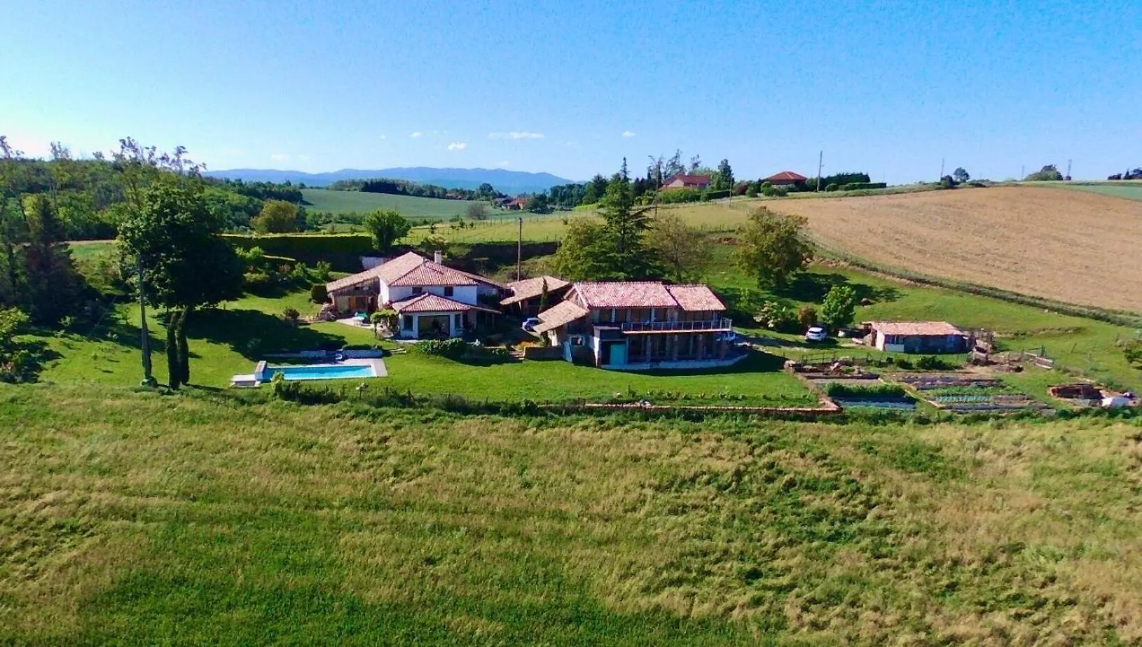 Hotel Les Garennes à Saint-Uze Maison d'hôtes